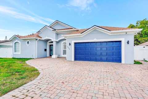 Dakota, FERN PARK, FL 32730