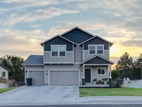 Dawn, HERMISTON, OR 97838