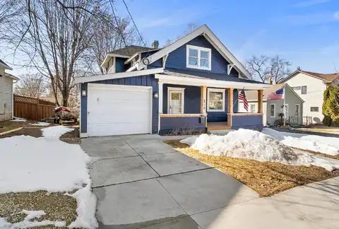 Owens, STILLWATER, MN 55082