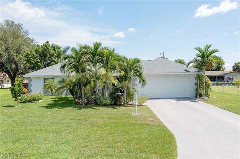 Daleview, LEHIGH ACRES, FL 33936