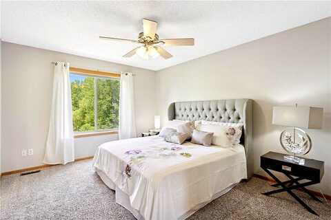 Stoneybrook, HUGO, MN 55038