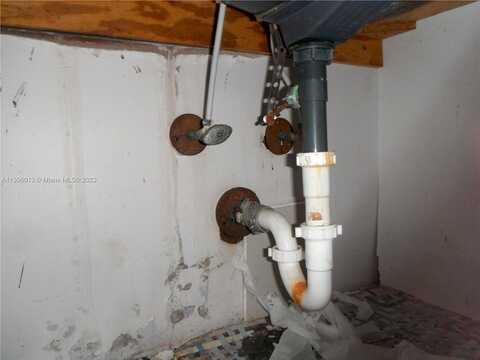 32Nd, LAUDERHILL, FL 33311