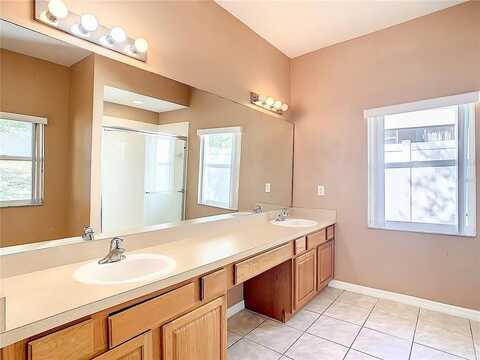 Longville, TAVARES, FL 32778