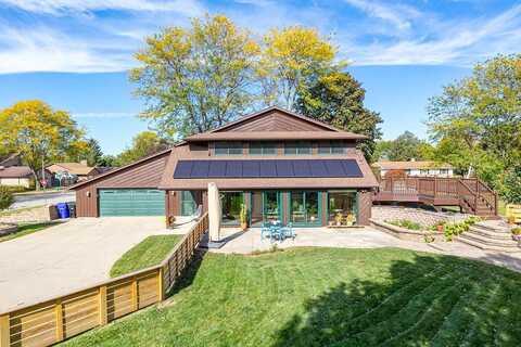 Clara, APPLETON, WI 54915