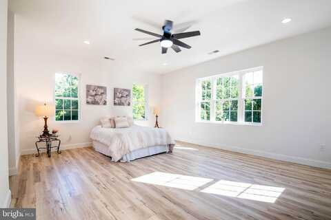 Sagle, HILLSBORO, VA 20132