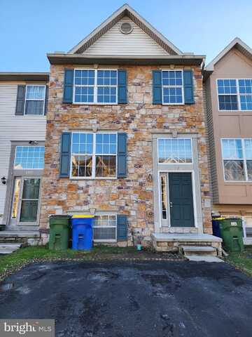 Wanda, HANOVER, PA 17331