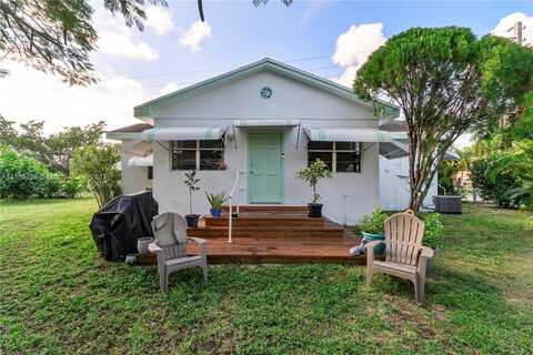 5Th, HALLANDALE BEACH, FL 33009