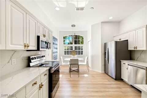 Fox Ridge, BONITA SPRINGS, FL 34135