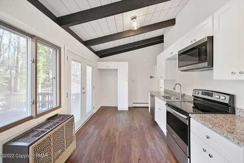 Buttercup, MILFORD, PA 18337