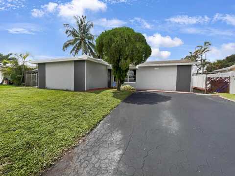 90Th, PEMBROKE PINES, FL 33024