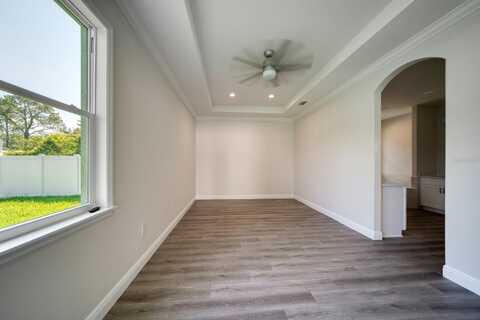 Leonard, LUTZ, FL 33558