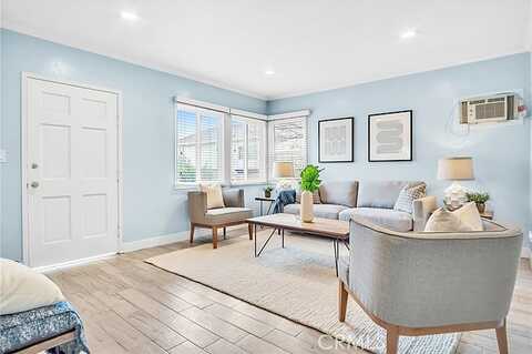 Ives, BELLFLOWER, CA 90706