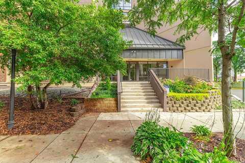 York, MINNEAPOLIS, MN 55435