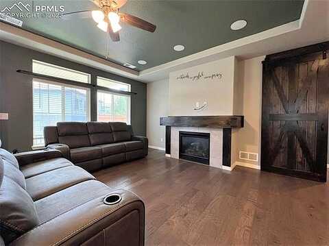 Backcountry, COLORADO SPRINGS, CO 80927