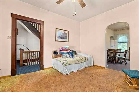 Margaret, PITTSBURGH, PA 15210