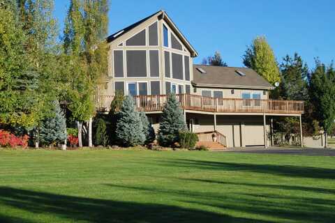 Arnold Market, BEND, OR 97702