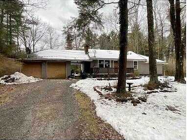 Springhouse, KUNKLETOWN, PA 18058