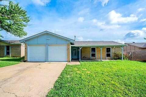 Plantation, ARLINGTON, TX 76014