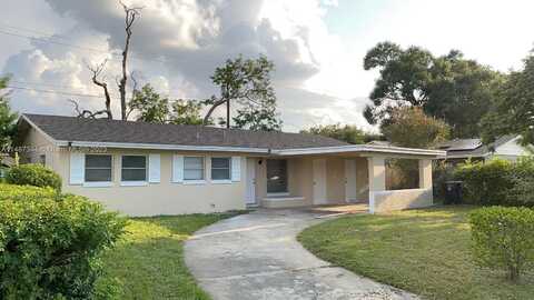 Banneka, ORLANDO, FL 32811