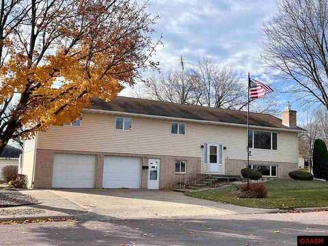 Sumner, SAINT PETER, MN 56082