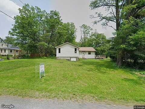 Lower Swiftwater, CRESCO, PA 18326