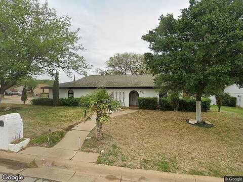 Jamestown, FOREST HILL, TX 76140