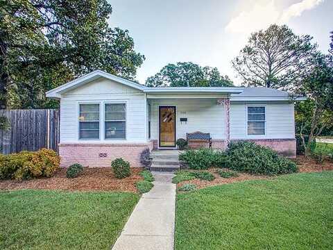 Edith, HALTOM CITY, TX 76117