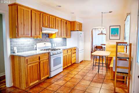 Portland, EUGENE, OR 97405