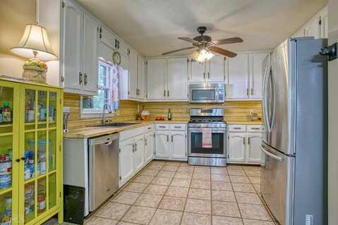 Jennifer, CARROLLTON, GA 30116