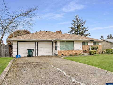 Corina, SALEM, OR 97302