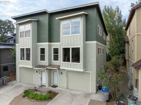 Lincoln, HOOD RIVER, OR 97031