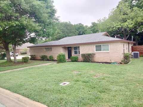 Harris, HURST, TX 76053