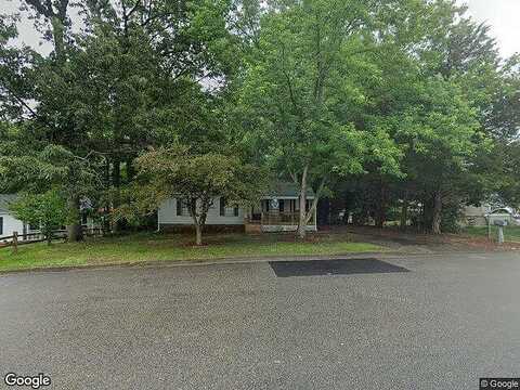 Huntingcreek, NORTH CHESTERFIELD, VA 23237