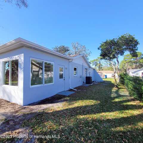 Dunnellon, WEEKI WACHEE, FL 34613