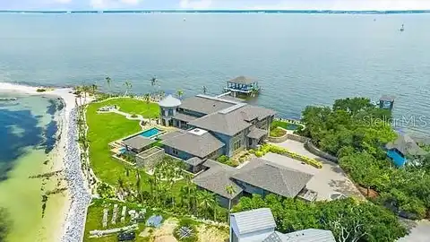 Peakes Point, GULF BREEZE, FL 32561