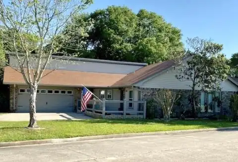 Forest Trail, BEAUMONT, TX 77713