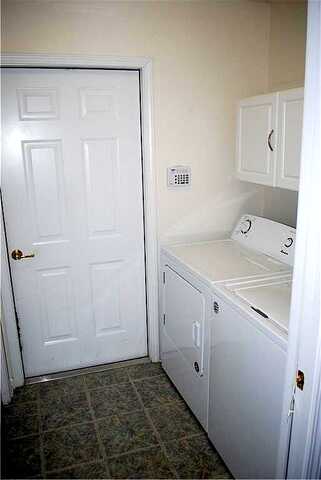Malloway, CUMMING, GA 30041