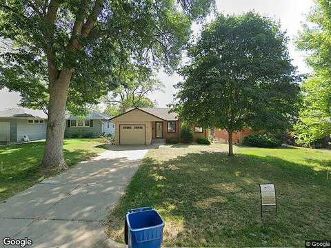Oaklawn, MINNEAPOLIS, MN 55424