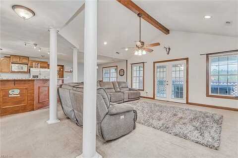 Sweatt, SUFFOLK, VA 23438
