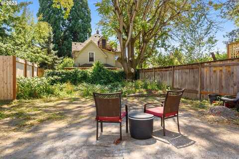 Stanton, PORTLAND, OR 97212