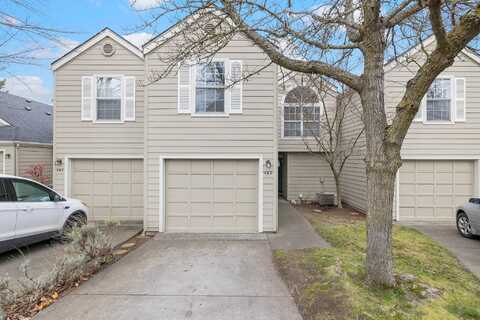 Lori, ASHLAND, OR 97520