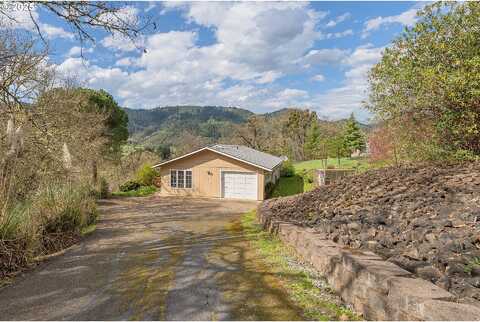 Wood Crest, MYRTLE CREEK, OR 97457