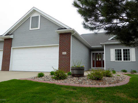 Kathleen, ROCHESTER, MN 55906