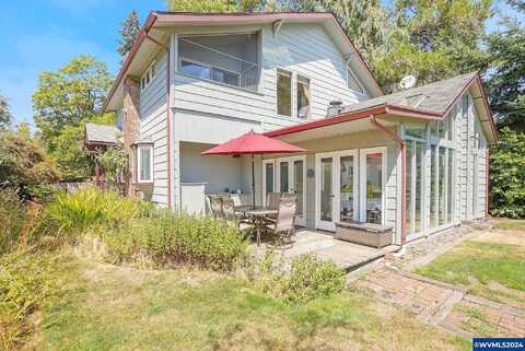 Fairmount, SALEM, OR 97302