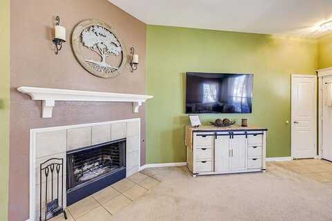 Dun Horse, HASLET, TX 76052