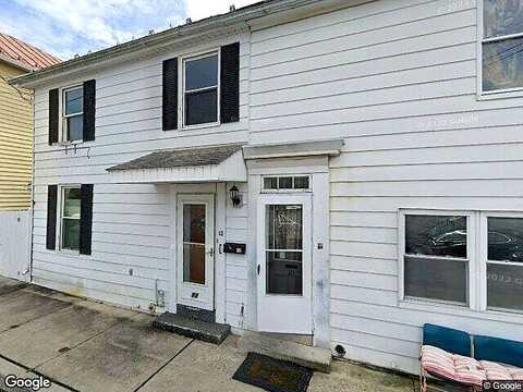 Locust, MECHANICSBURG, PA 17055