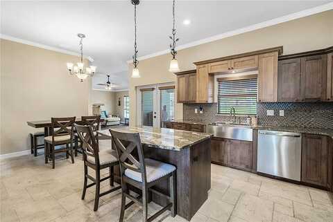 Village Green, AVON PARK, FL 33825