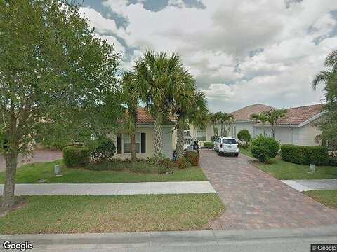 Hawks Nest, HOBE SOUND, FL 33455