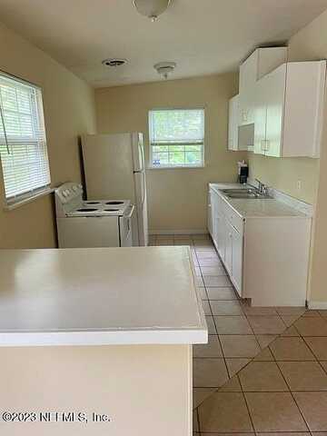 Melvin, JACKSONVILLE, FL 32210