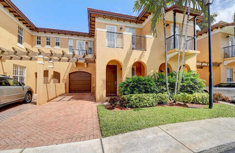 Julia Gardens, COCONUT CREEK, FL 33073